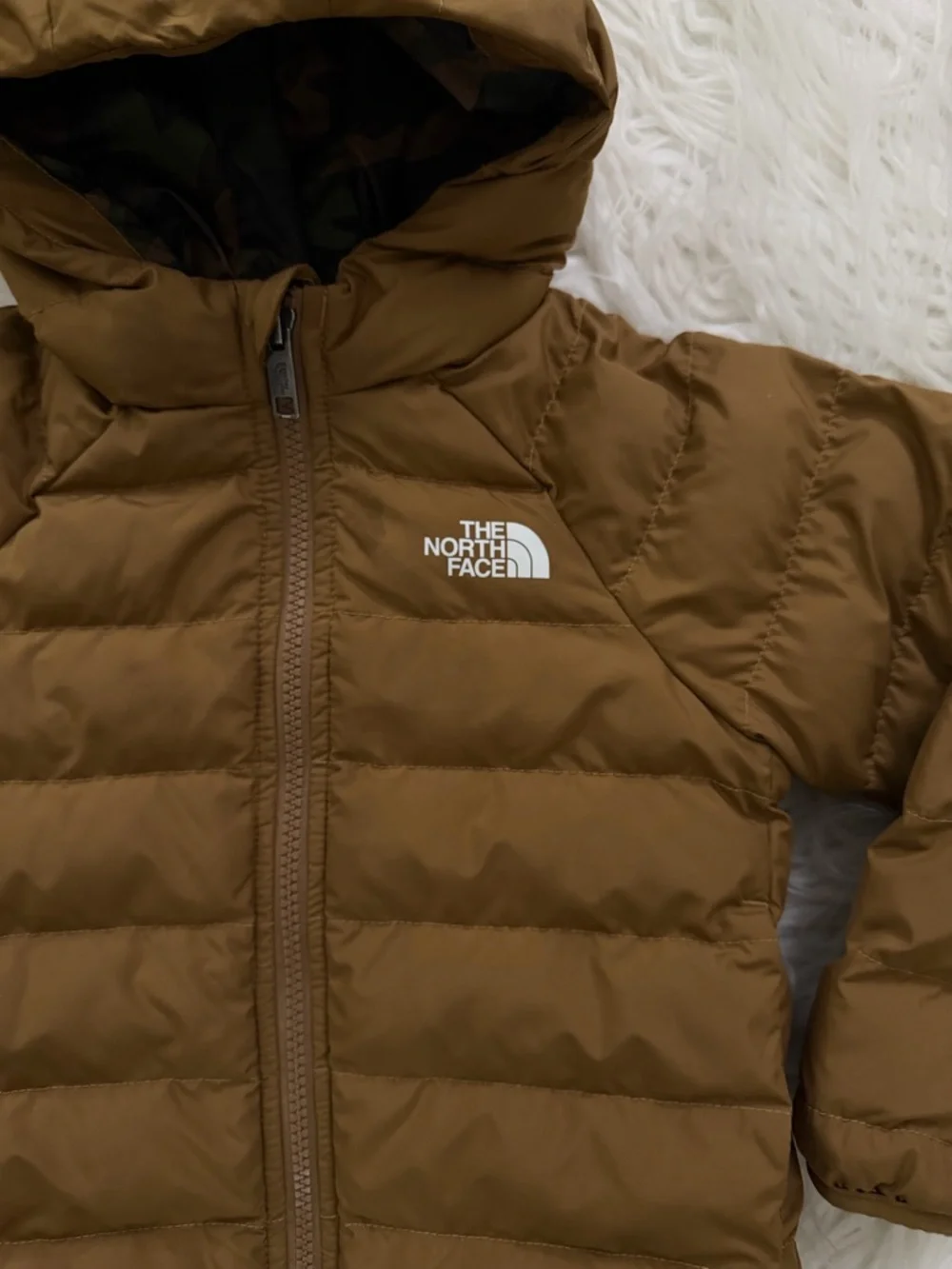 The North Face KIDS' REVERSIBLE PERRITO HOODED JACKET 4T